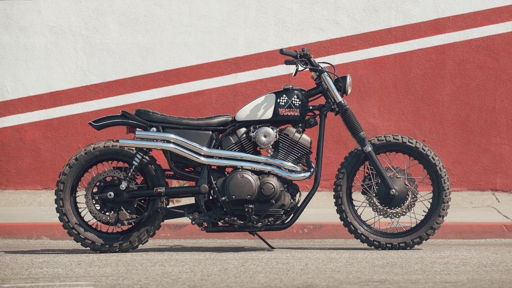 Yamaha SCR 950 motorcycle for rent