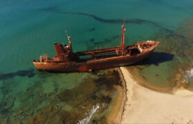 *Discover the stunning wreck @ Agios Dimitrios